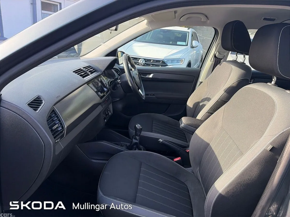 Skoda Fabia Hatchback, Petrol, 2019, Grey