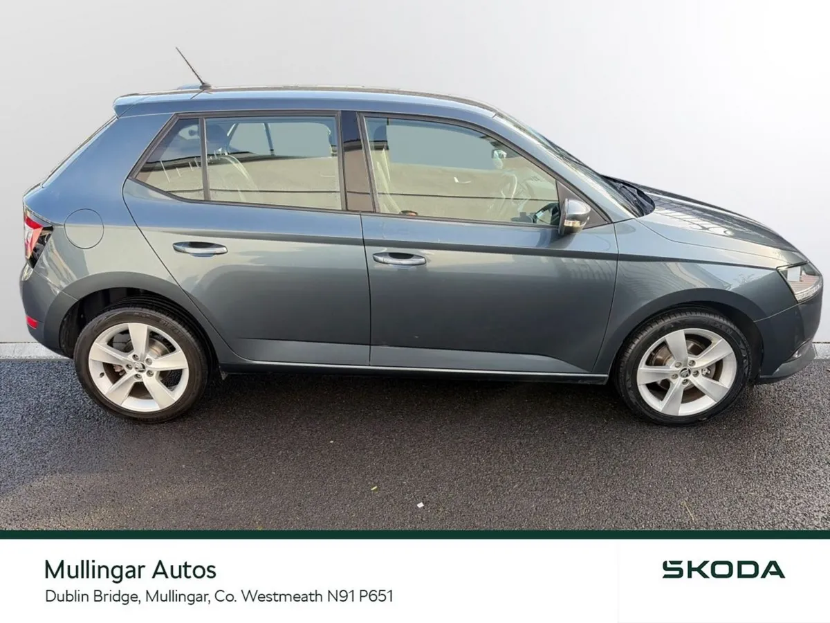 Skoda Fabia Hatchback, Petrol, 2019, Grey
