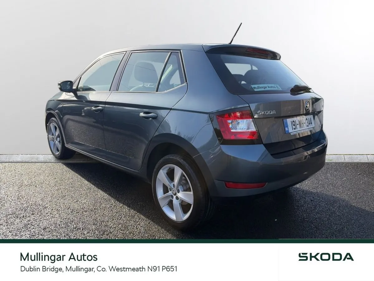 Skoda Fabia Hatchback, Petrol, 2019, Grey