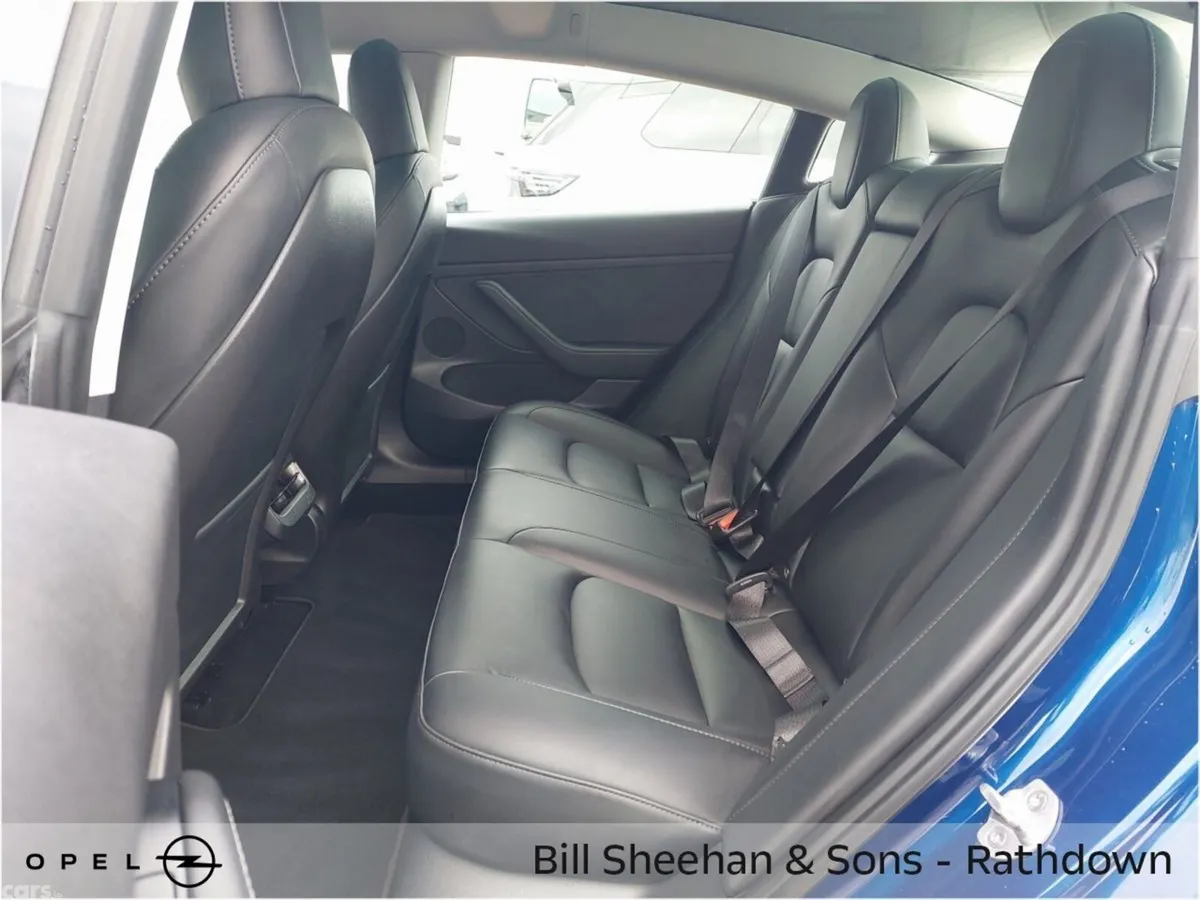 Tesla Model 3 Saloon, Electric, 2022, Blue