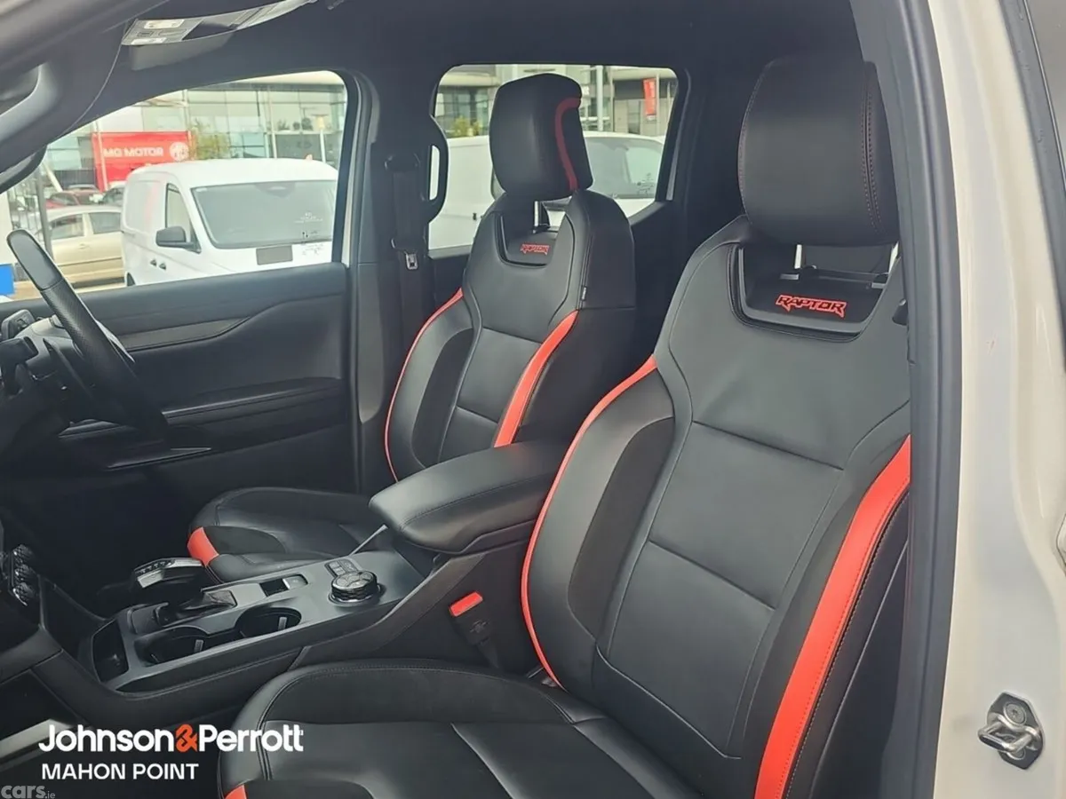 Ford Ranger MPV, Diesel, 2025, White