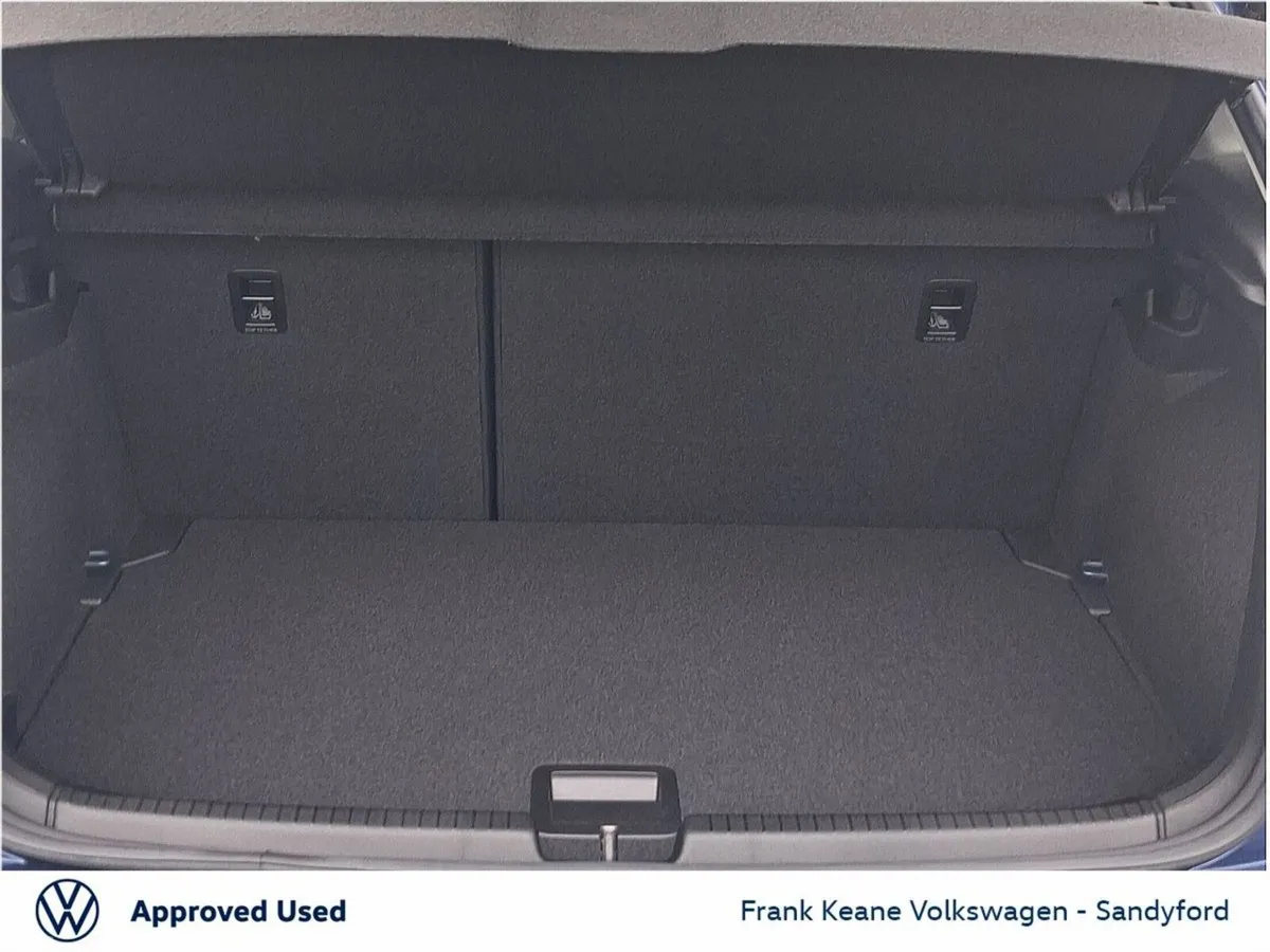 Volkswagen Polo Hatchback, Petrol, 2026, Blue
