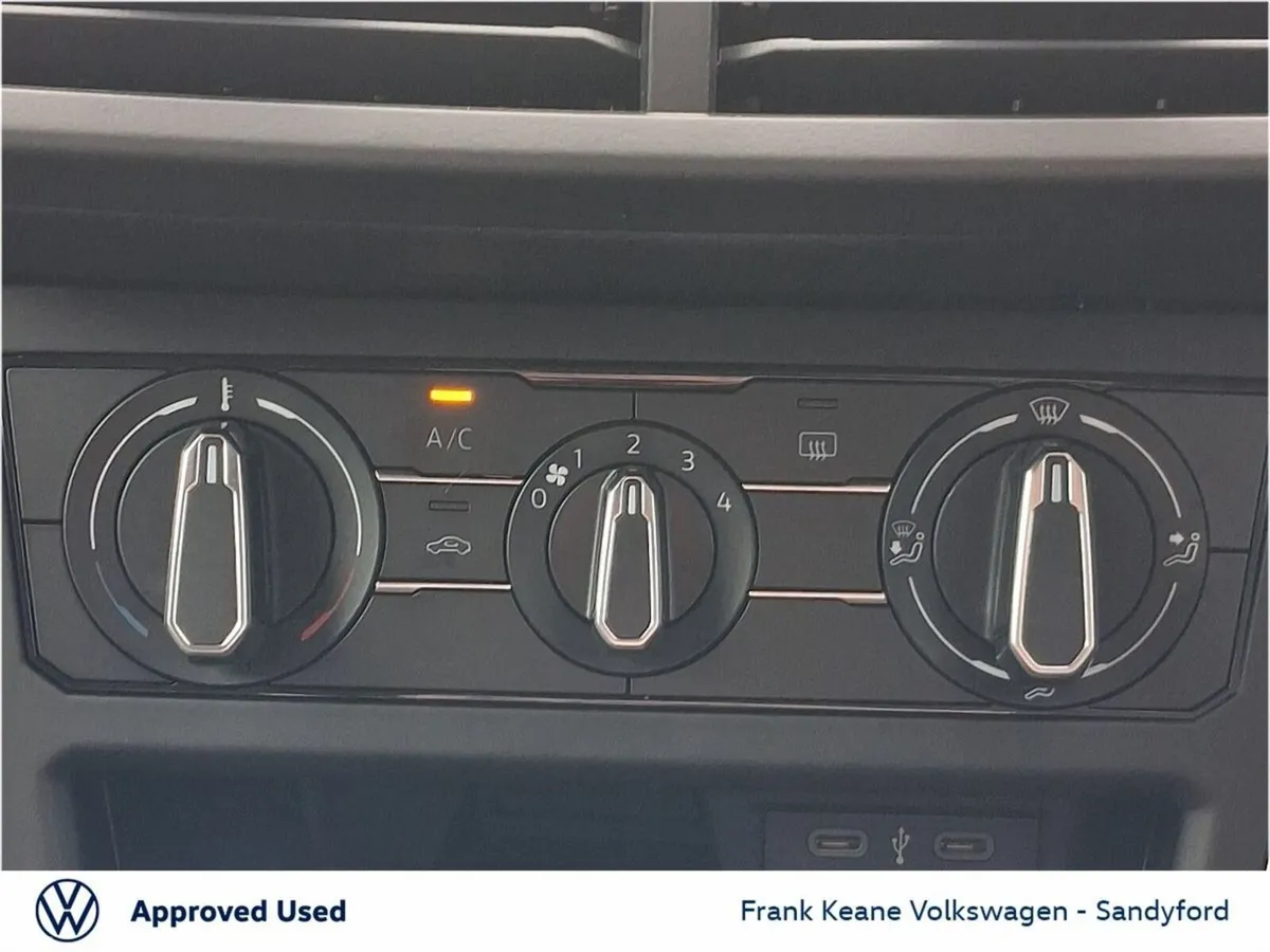 Volkswagen Polo Hatchback, Petrol, 2026, Blue