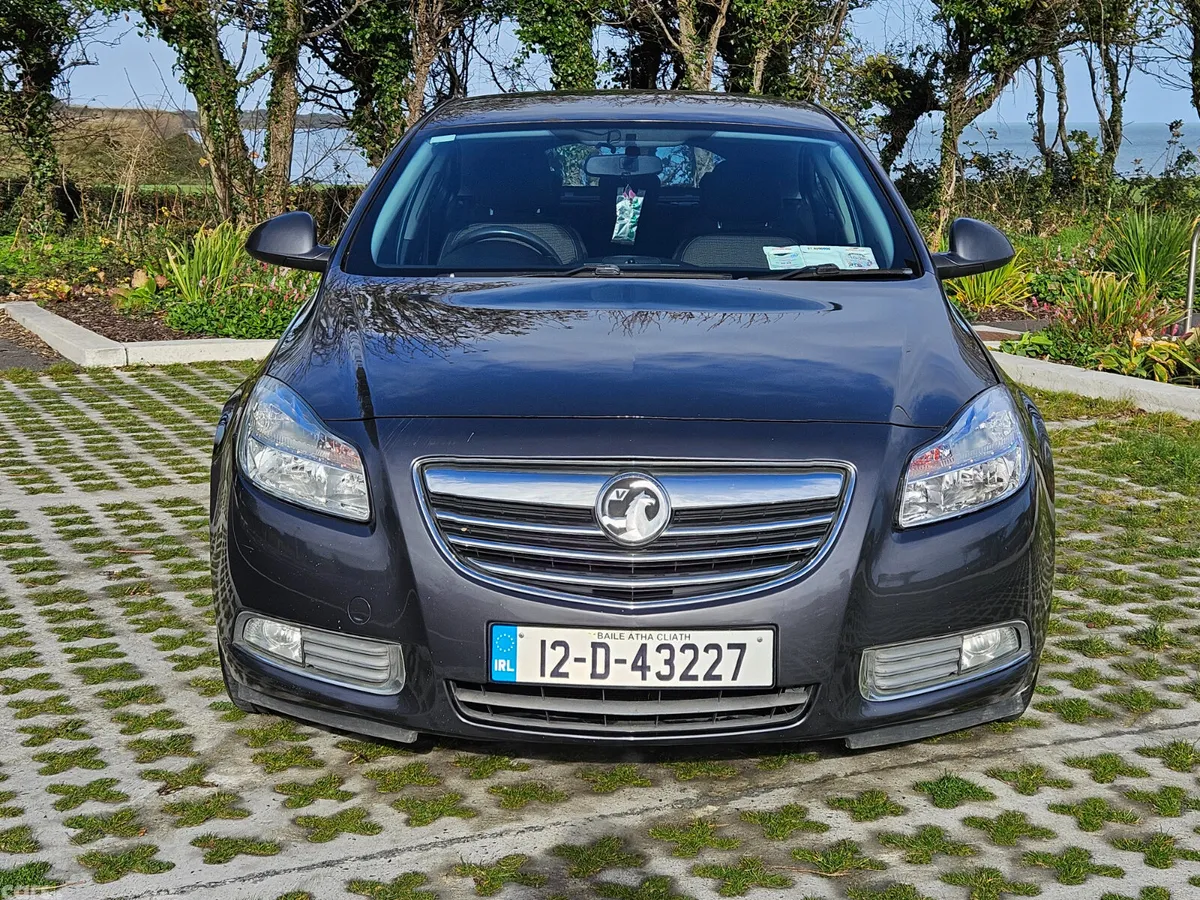 Opel Insignia Hatchback, Diesel, 2012, Grey