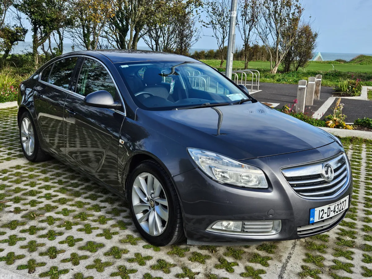 Opel Insignia Hatchback, Diesel, 2012, Grey