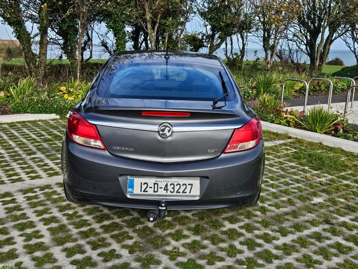Opel Insignia Hatchback, Diesel, 2012, Grey