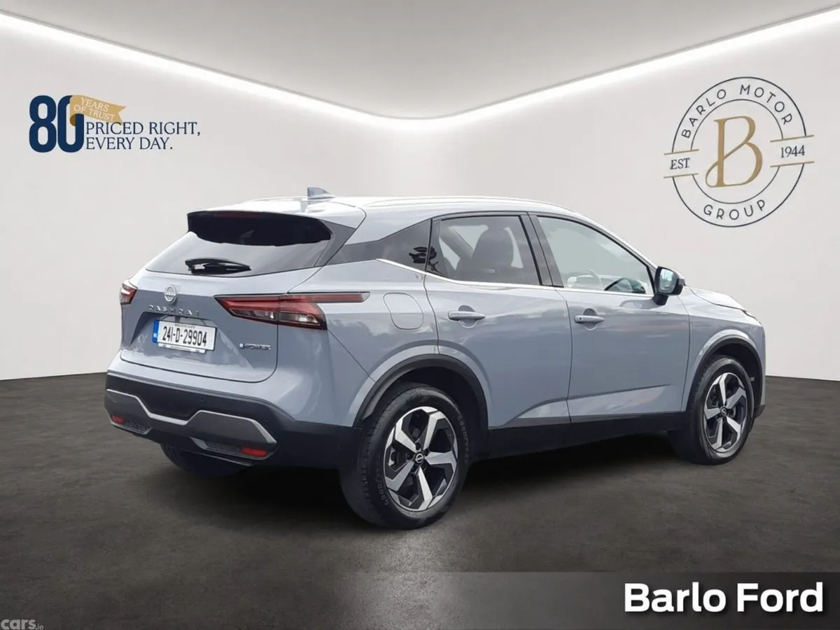 Nissan Qashqai MPV, Petrol, 2024, Grey