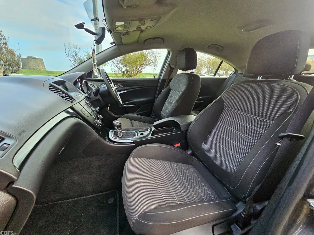 Opel Insignia Hatchback, Diesel, 2012, Grey