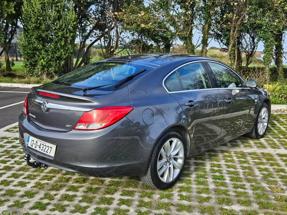 Opel Insignia Hatchback, Diesel, 2012, Grey