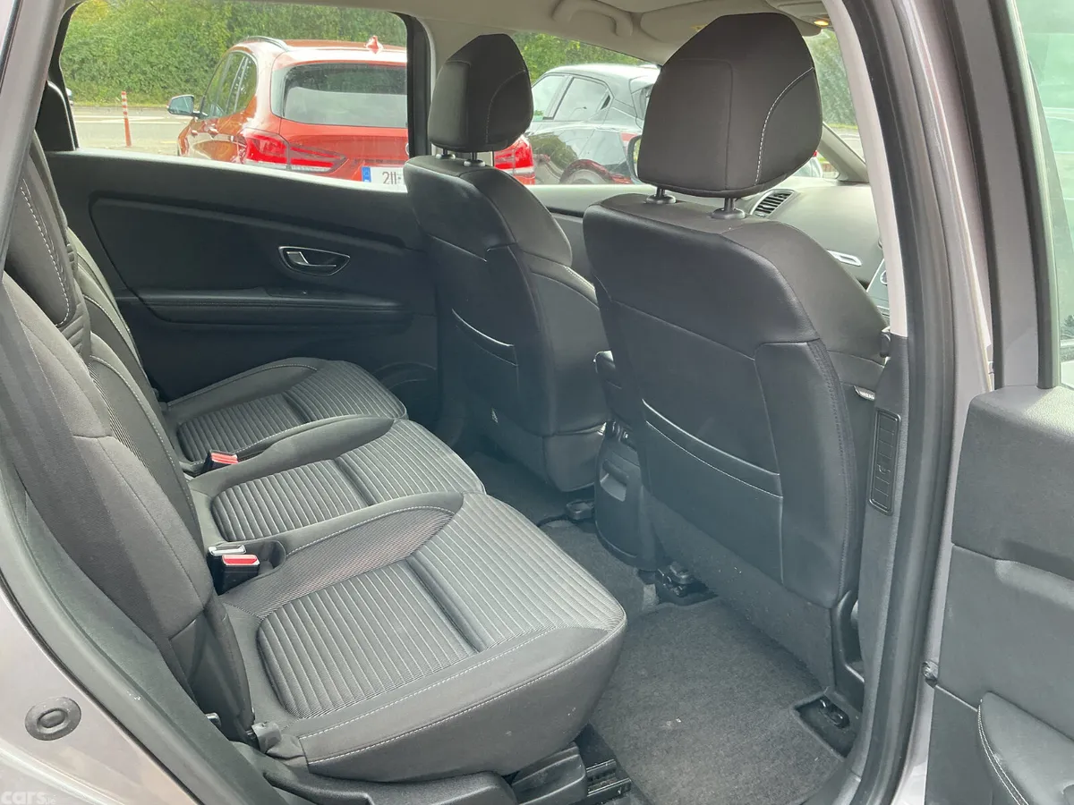 Renault Grand Scenic MPV, Diesel, 2020, Grey