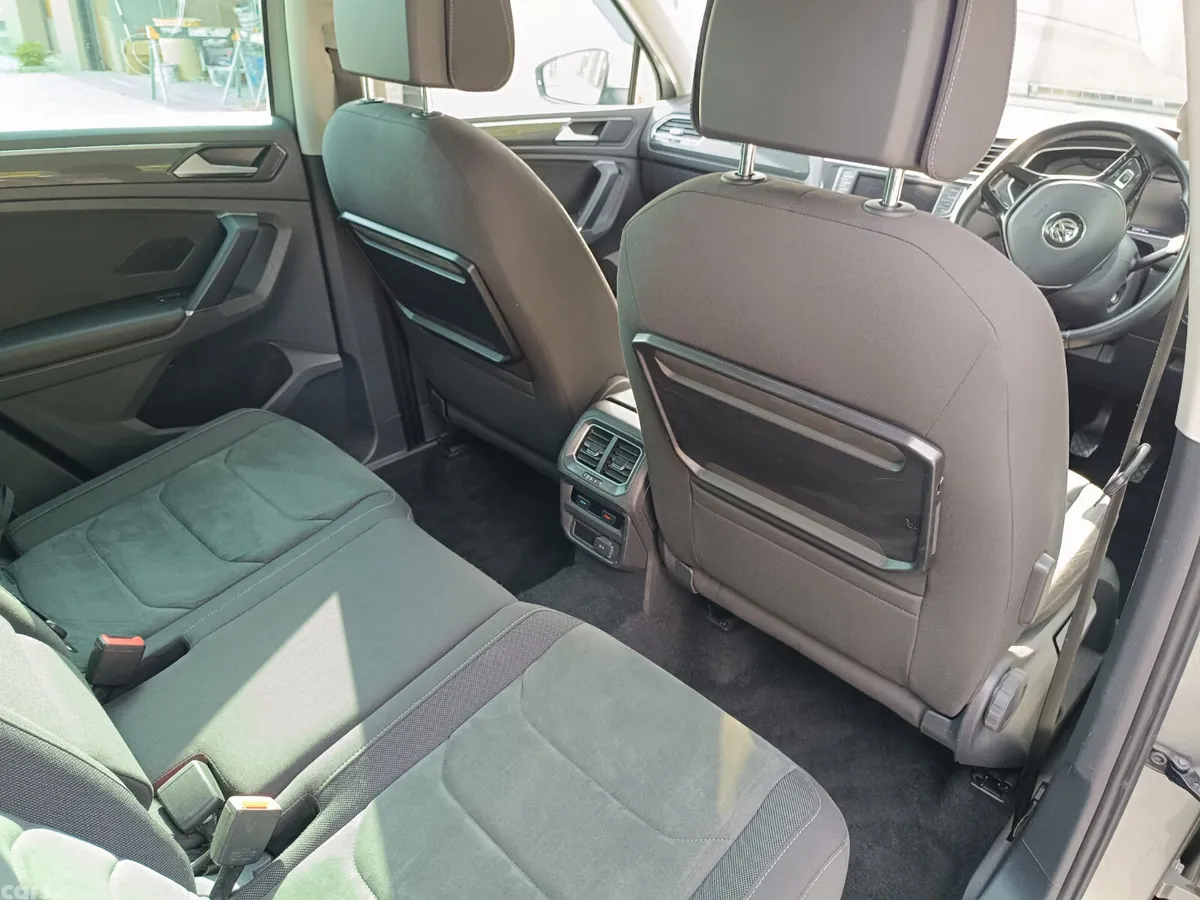Volkswagen Tiguan SUV, Diesel, 2016, Silver