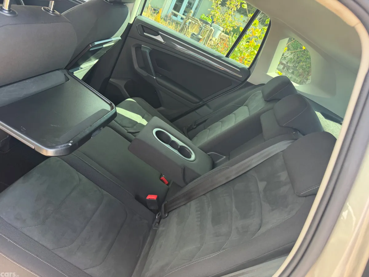 Volkswagen Tiguan SUV, Diesel, 2016, Silver