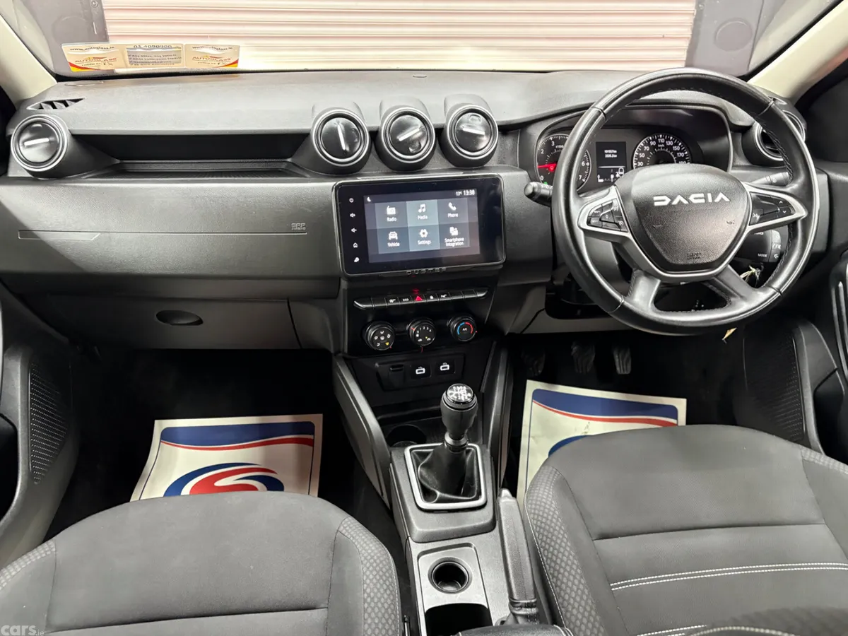 Dacia Duster SUV, Petrol, 2023, Grey