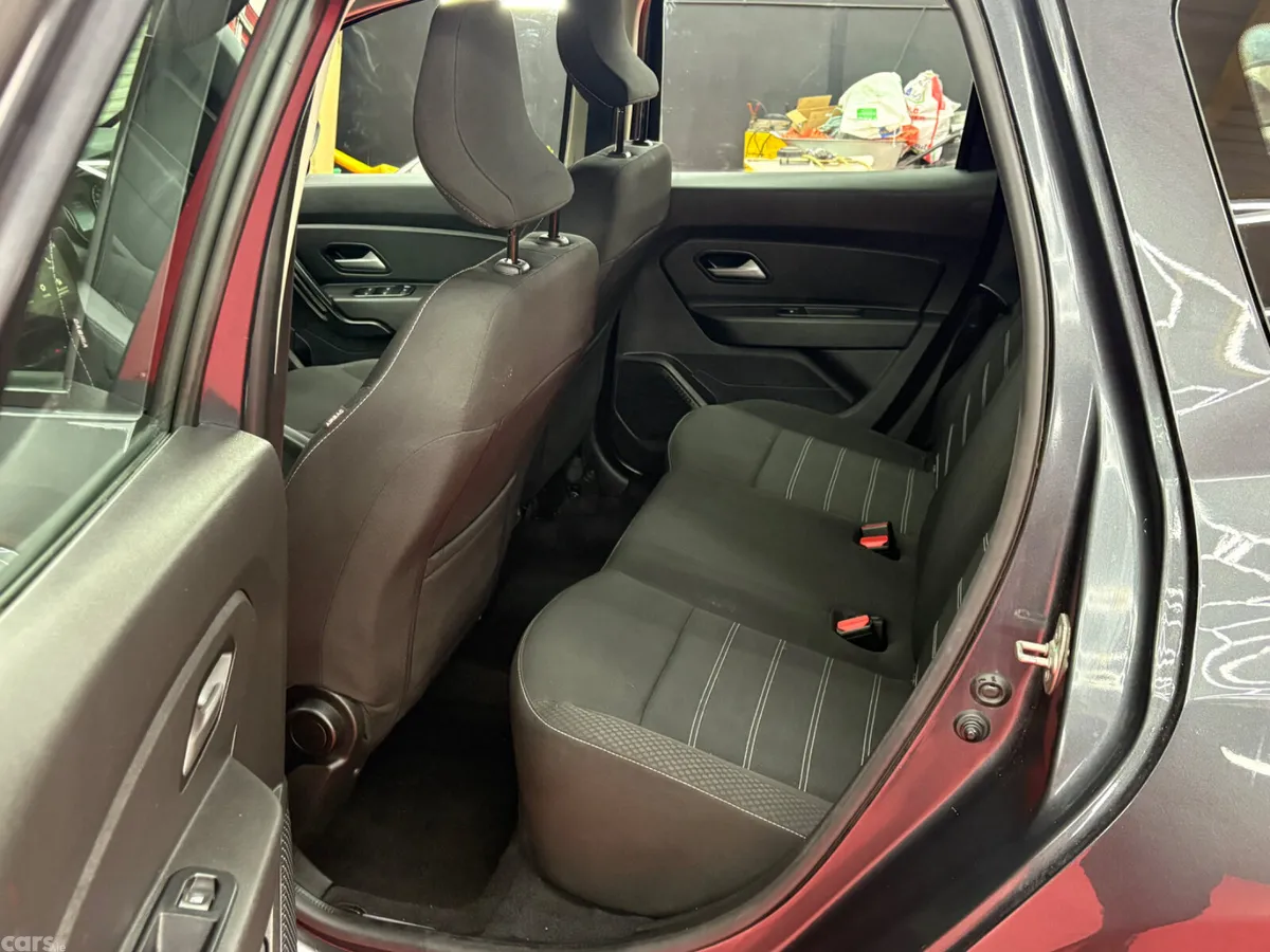 Dacia Duster SUV, Petrol, 2023, Grey