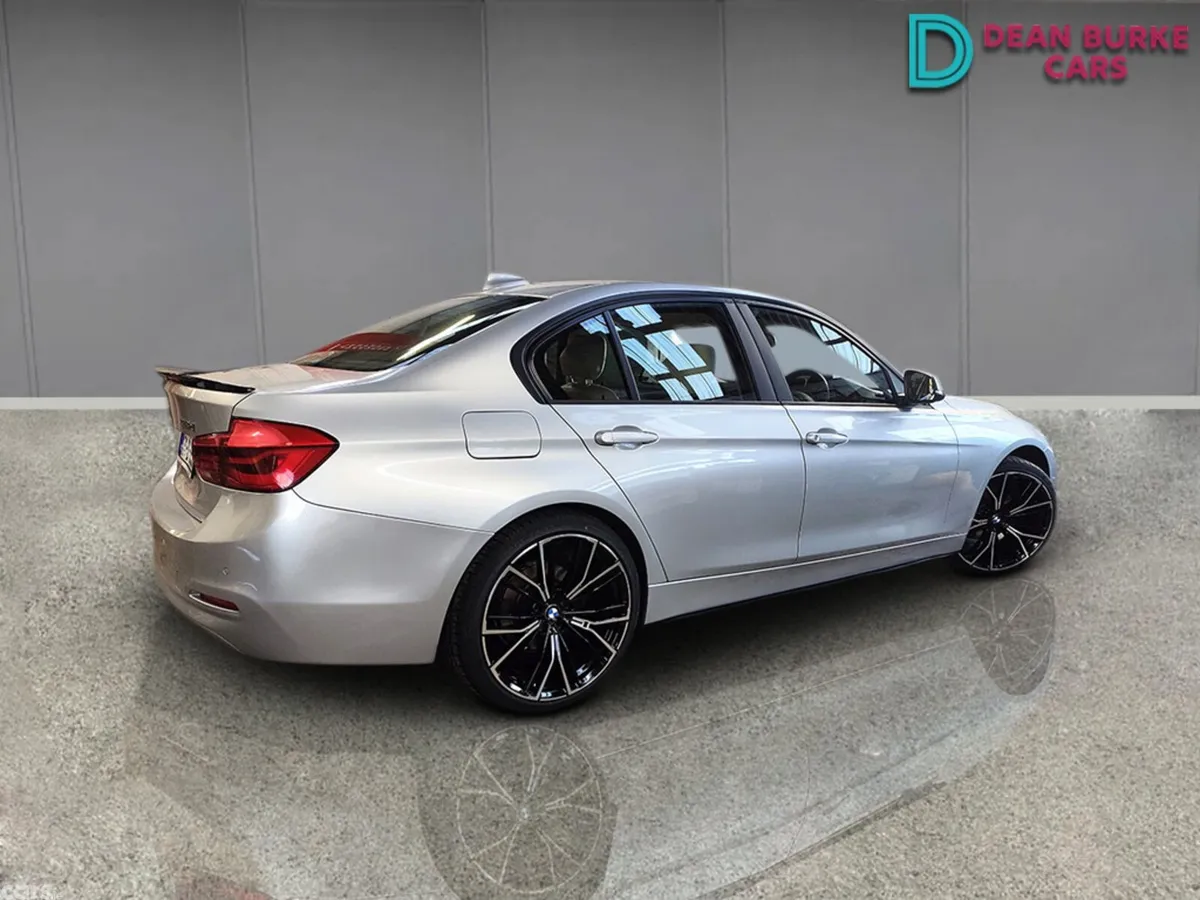 BMW 3-Series Saloon, Diesel, 2017, Grey