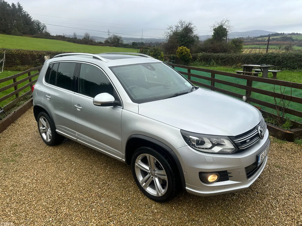 Volkswagen Tiguan SUV, Diesel, 2016, Silver