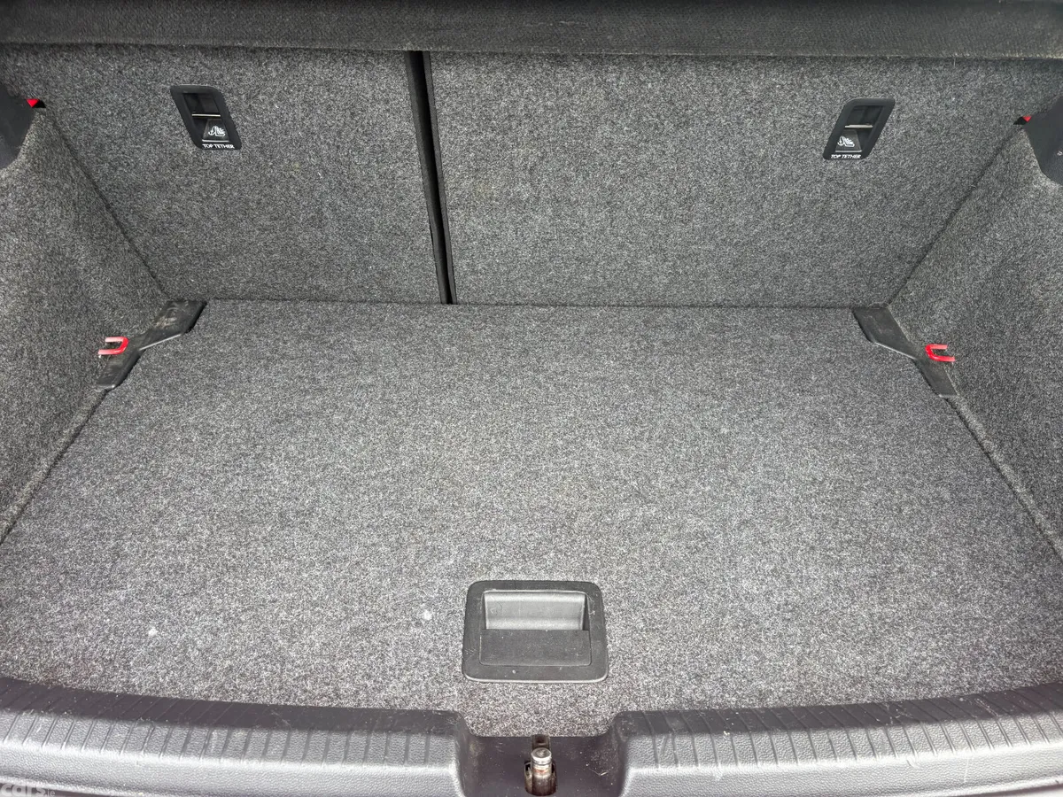 Volkswagen Polo Hatchback, Petrol, 2019, Red