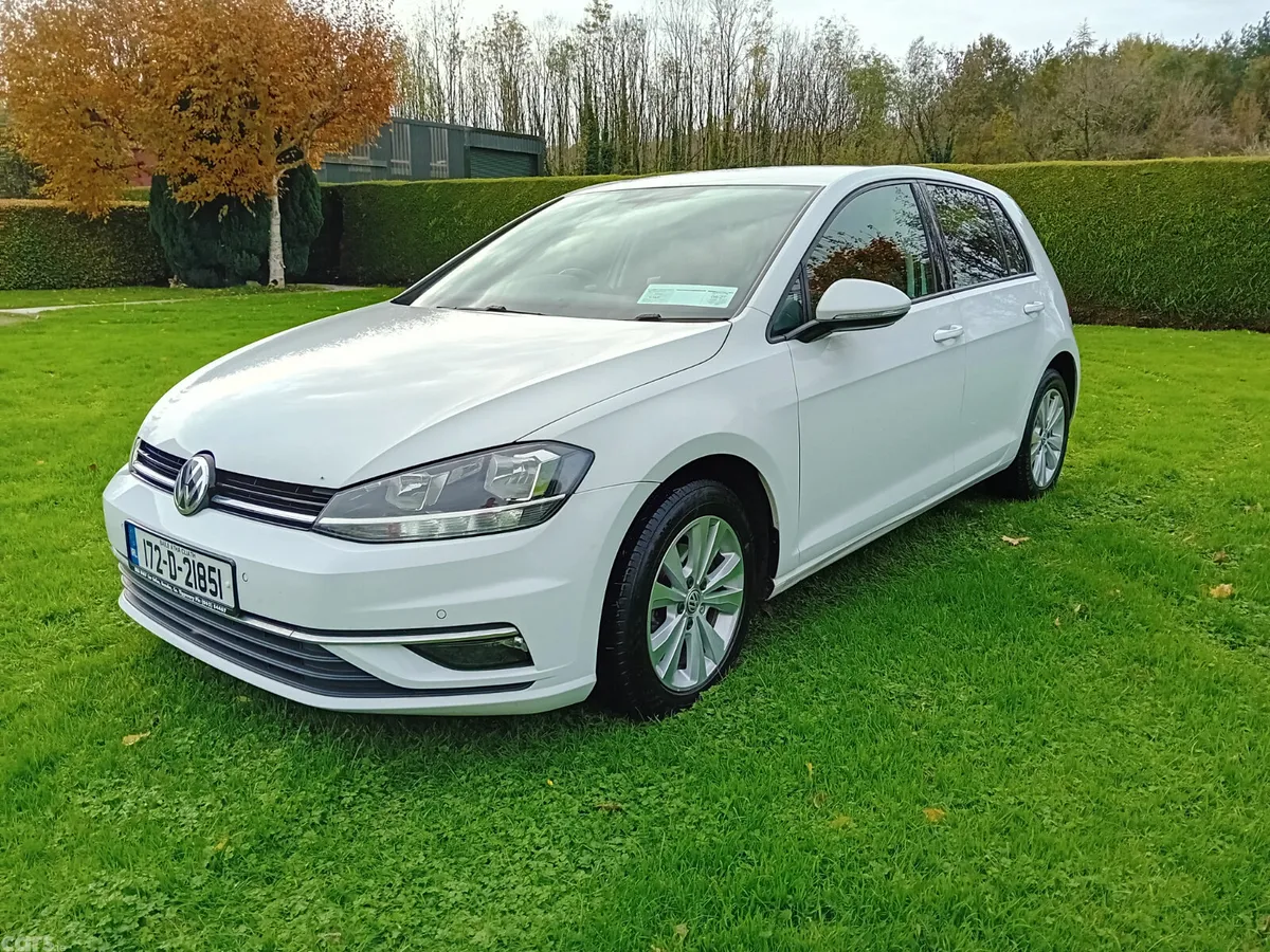 Volkswagen Golf Estate, Petrol, 2017, White