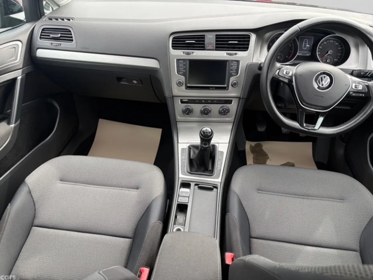 Volkswagen Golf Estate, Petrol, 2016, Black