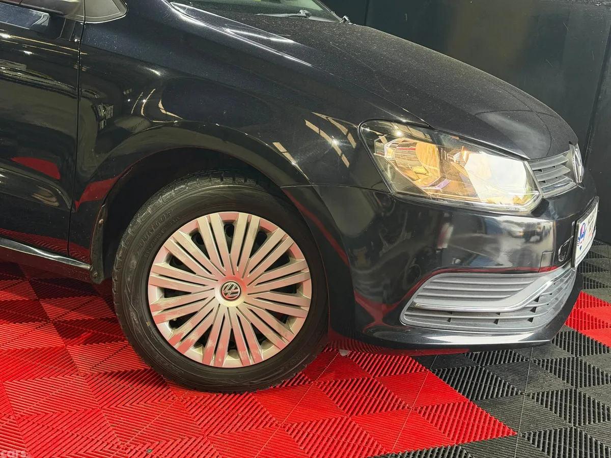 Volkswagen Polo Hatchback, Petrol, 2015, Black