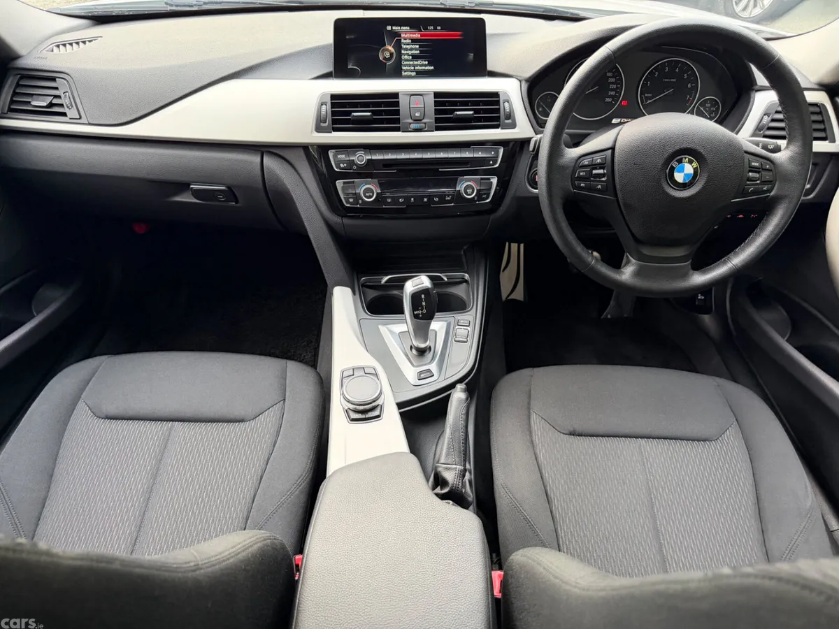 BMW 3-Series Saloon, Petrol Plug-in Hybrid, 2017, White