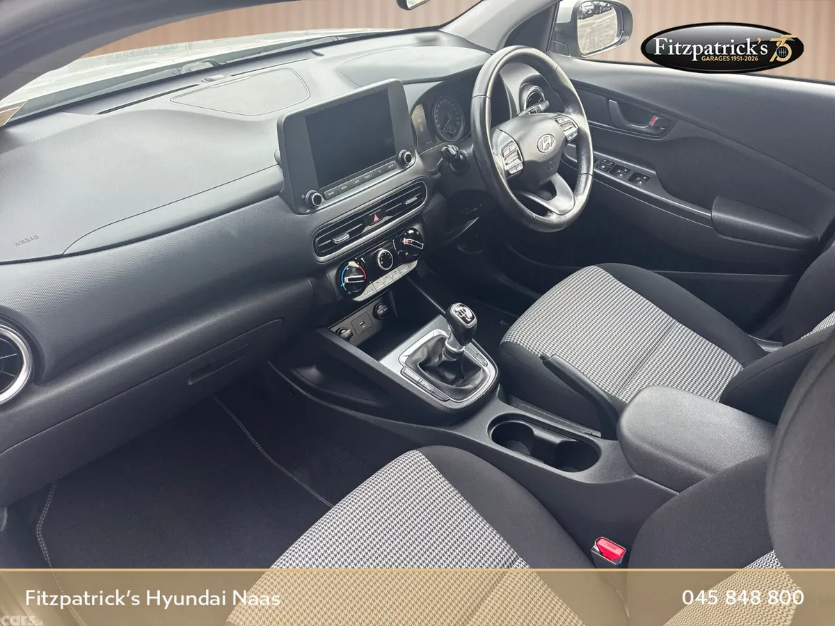 Hyundai KONA MPV, Petrol, 2022, Grey