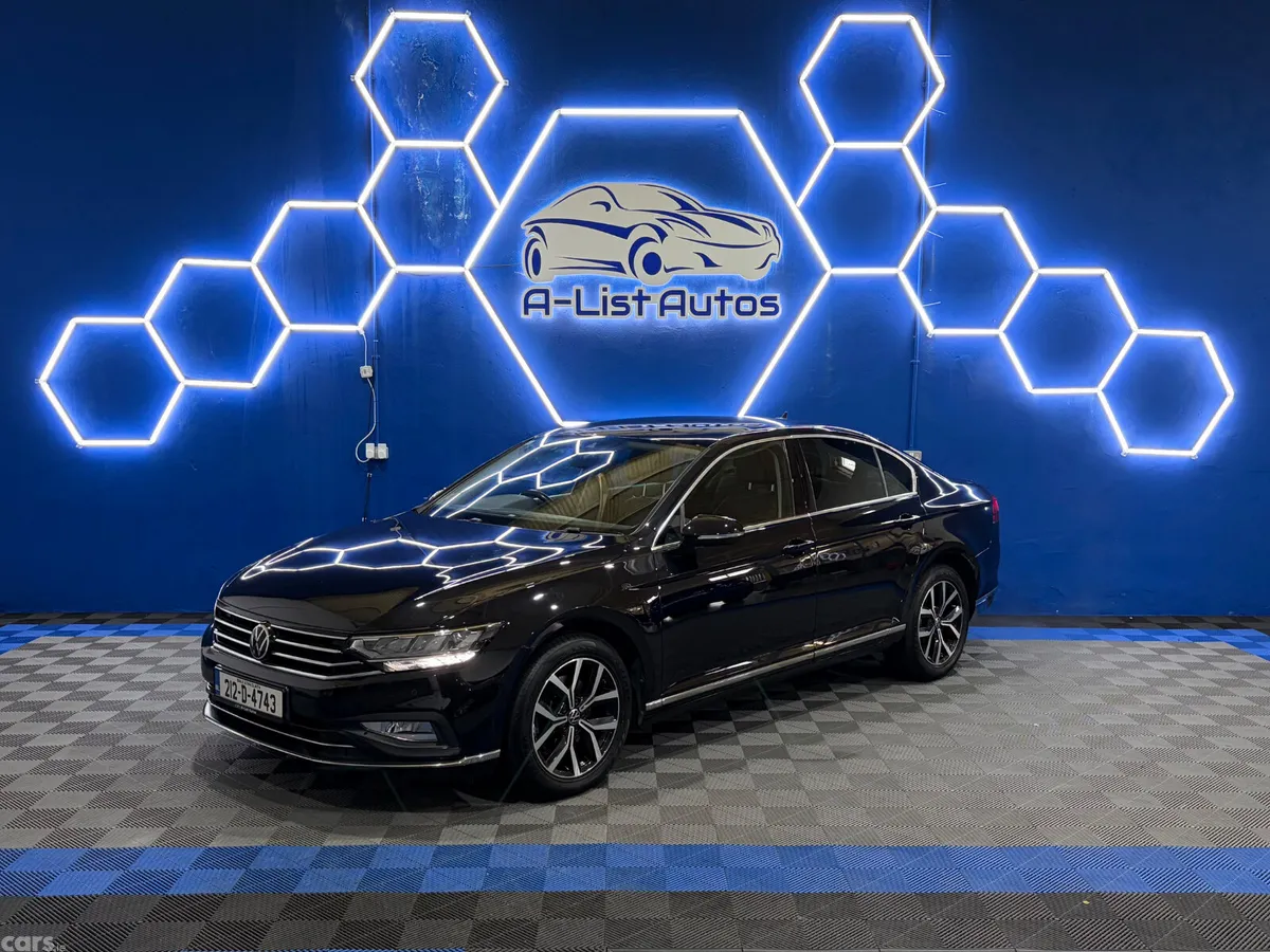 Volkswagen Passat Saloon, Diesel, 2021, Black