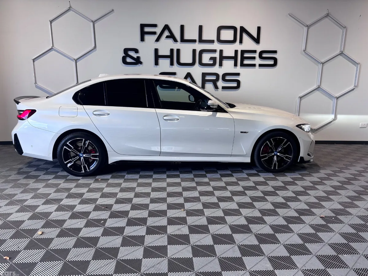 BMW 3-Series Saloon, Petrol Hybrid, 2024, White