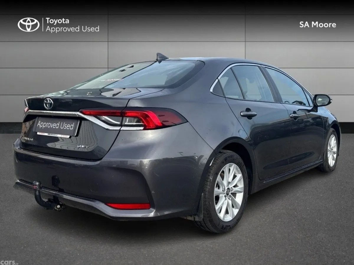 Toyota Corolla Saloon, Petrol Hybrid, 2025, Grey