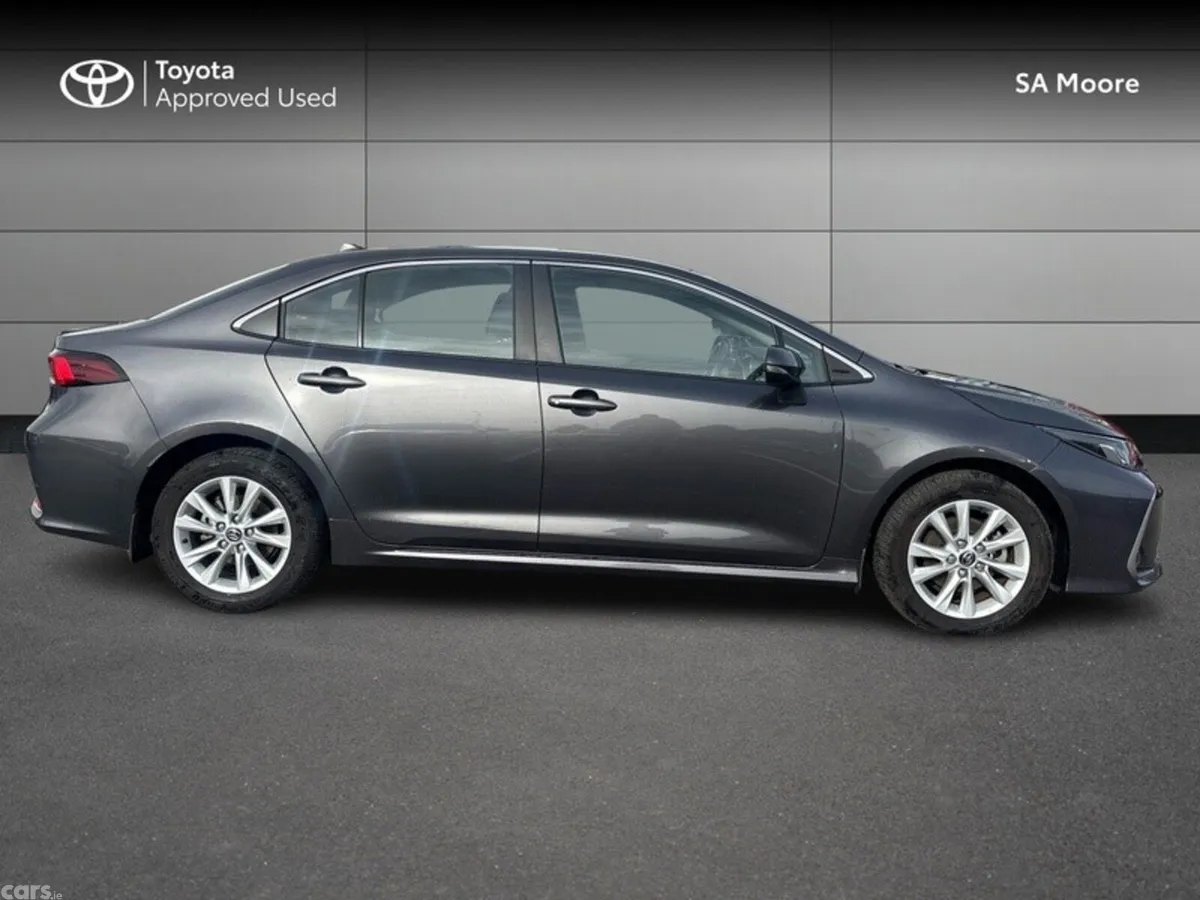 Toyota Corolla Saloon, Petrol Hybrid, 2025, Grey