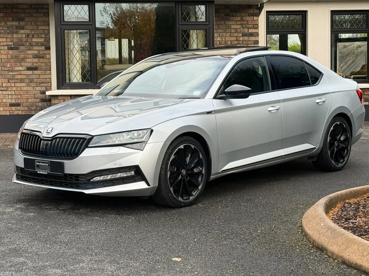 Skoda Superb Saloon, Diesel, 2024, Grey