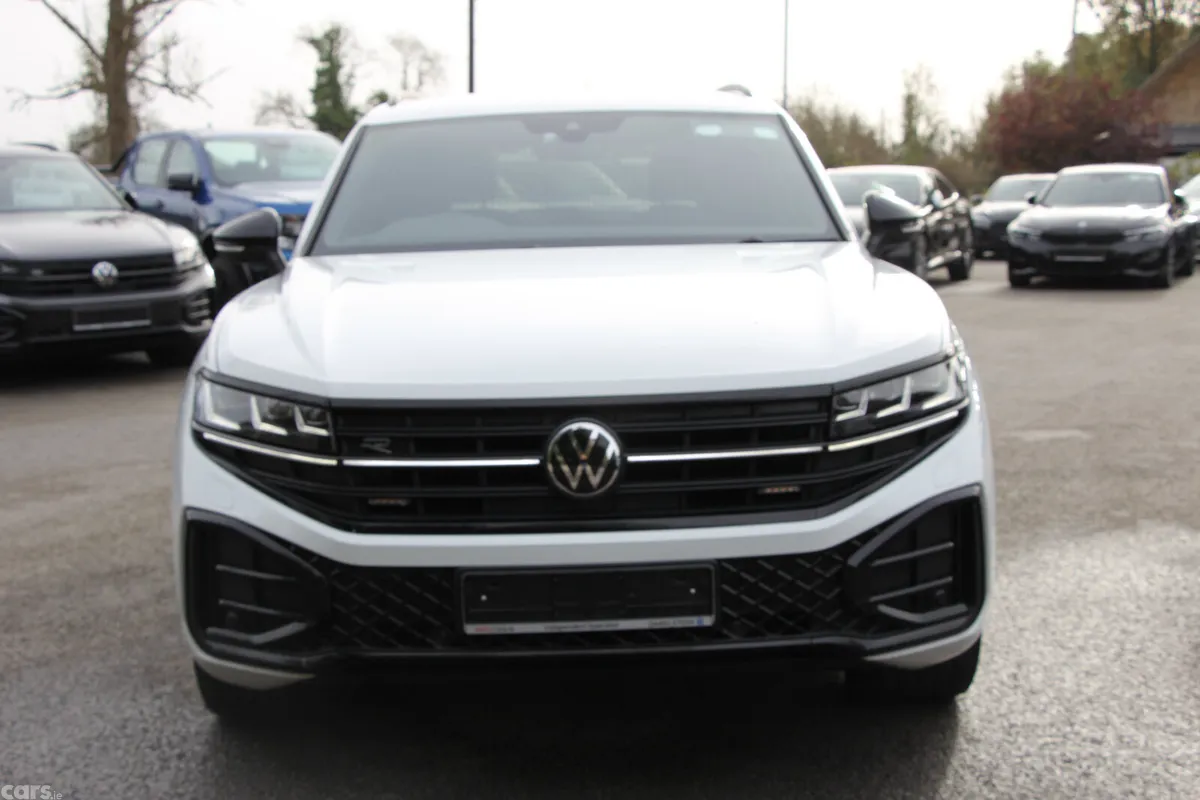 Volkswagen Touareg SUV, Diesel, 2024, White