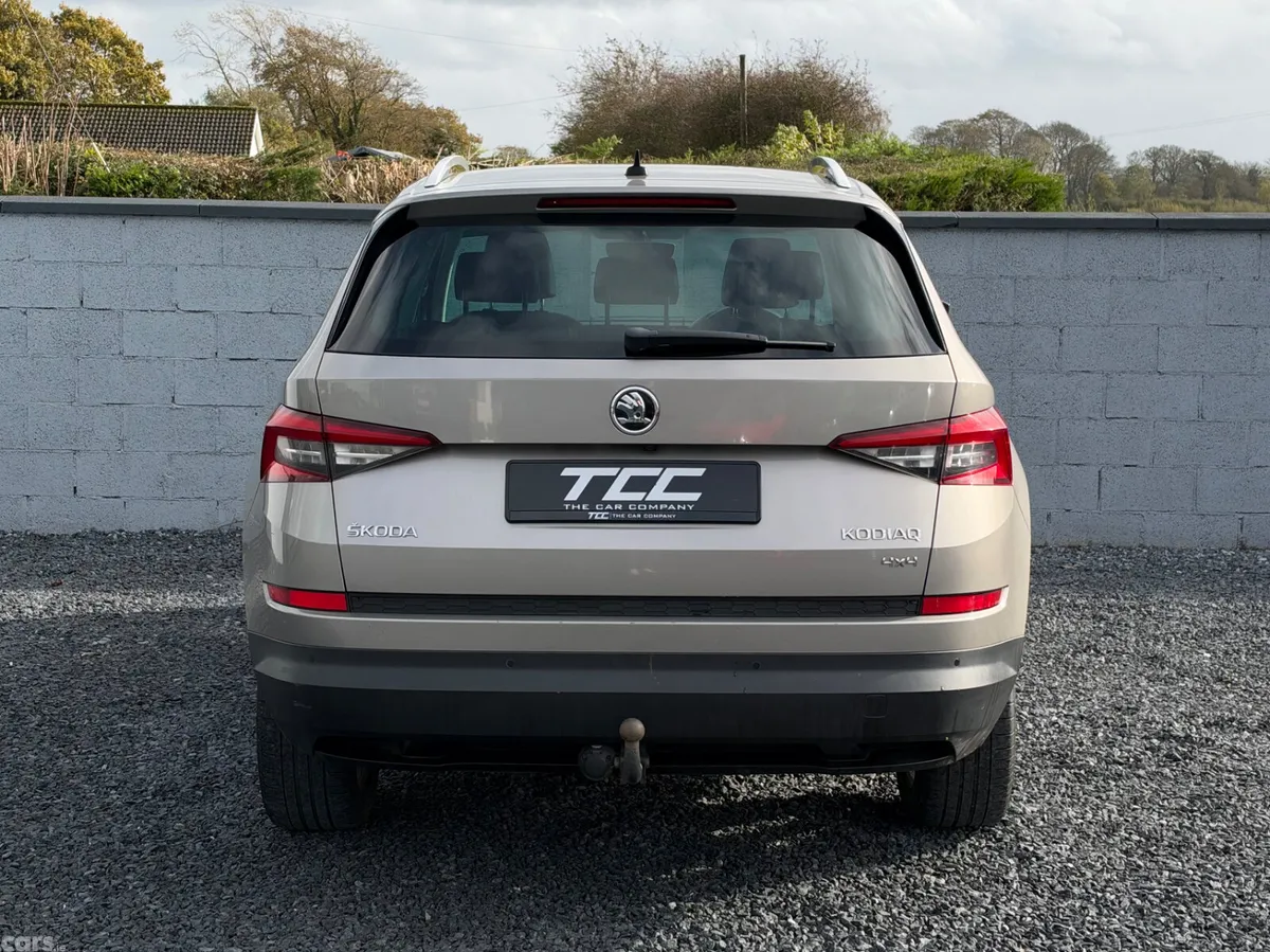 Skoda Kodiaq SUV, Diesel, 2017, Gold