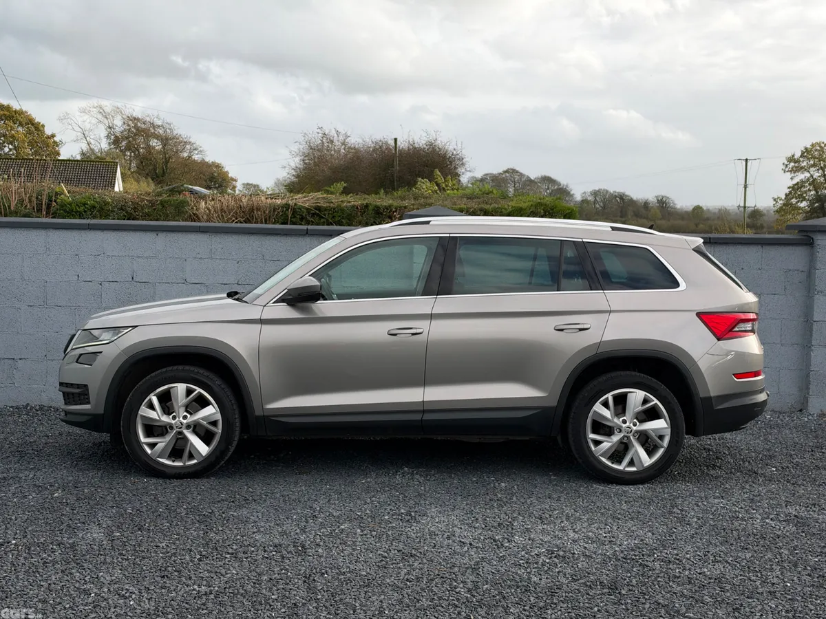 Skoda Kodiaq SUV, Diesel, 2017, Gold