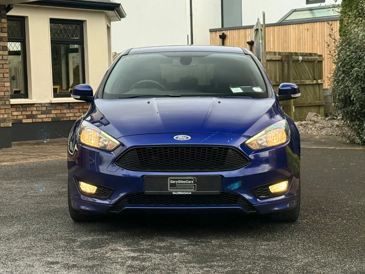 Ford Focus Hatchback, Diesel, 2018, Blue