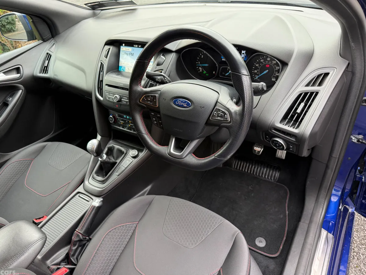 Ford Focus Hatchback, Diesel, 2018, Blue