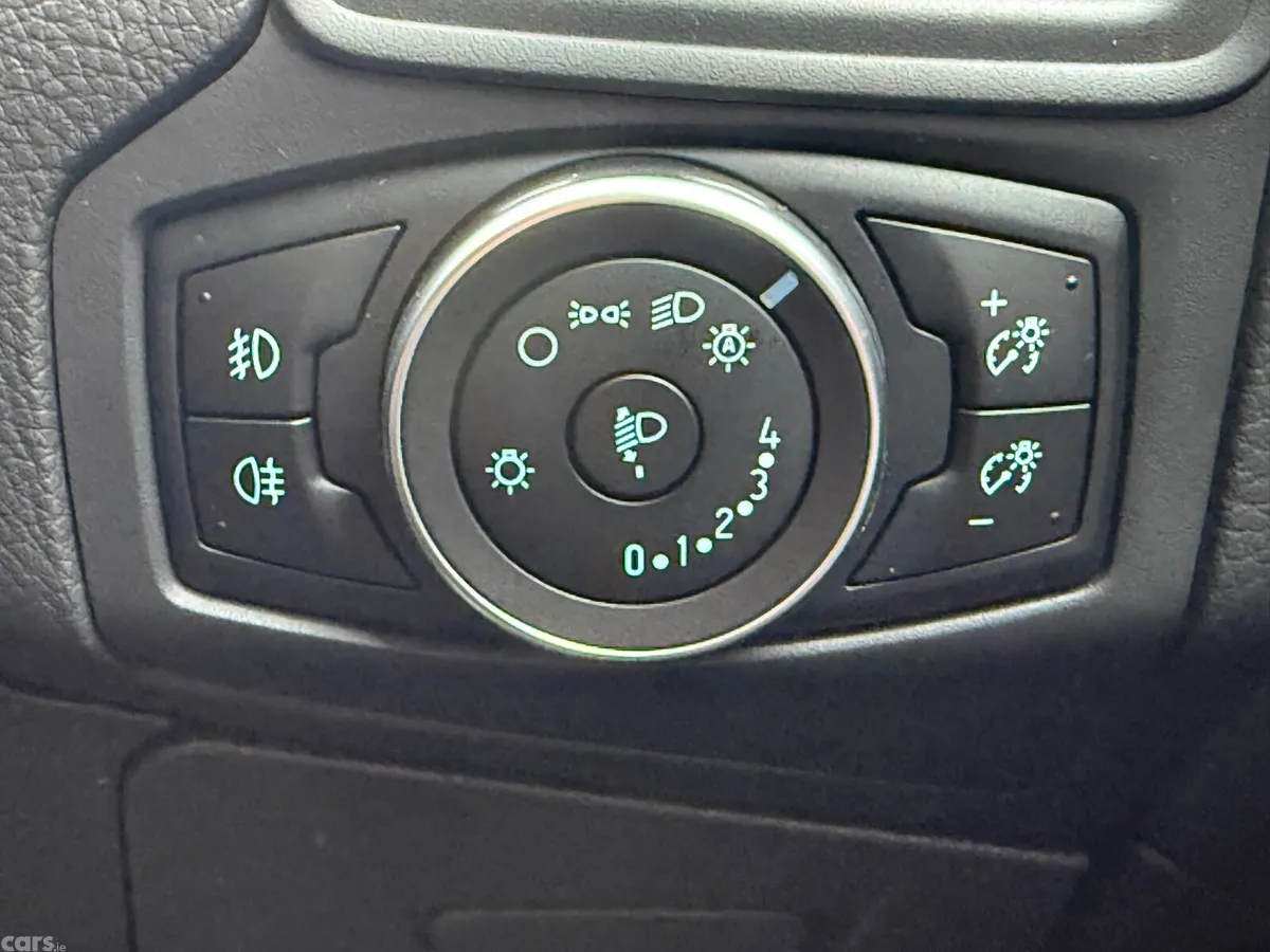 Ford Focus Hatchback, Diesel, 2018, Blue