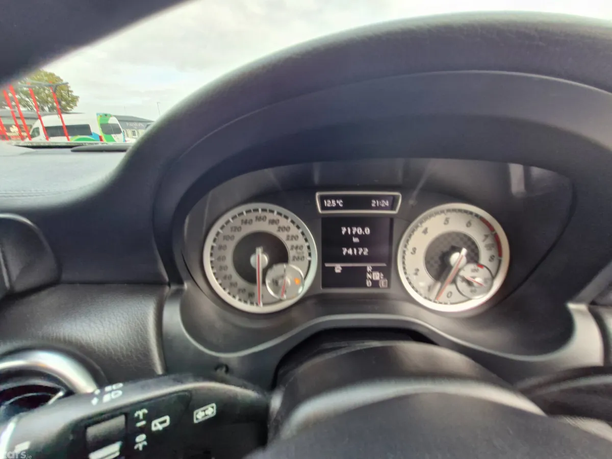 Mercedes-Benz A-Class Hatchback, Petrol, 2013, White