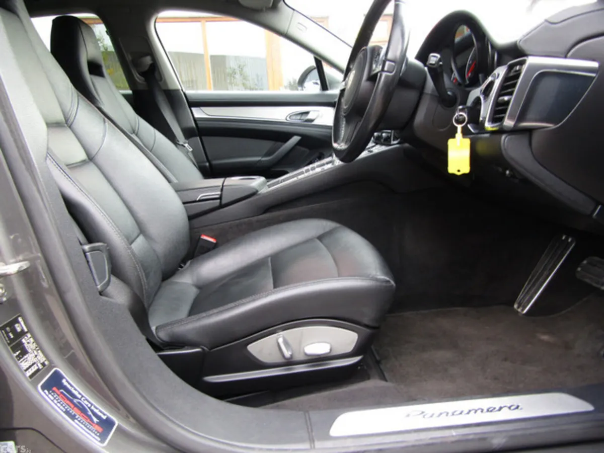 Porsche Panamera Hatchback, Diesel, 2014, Grey