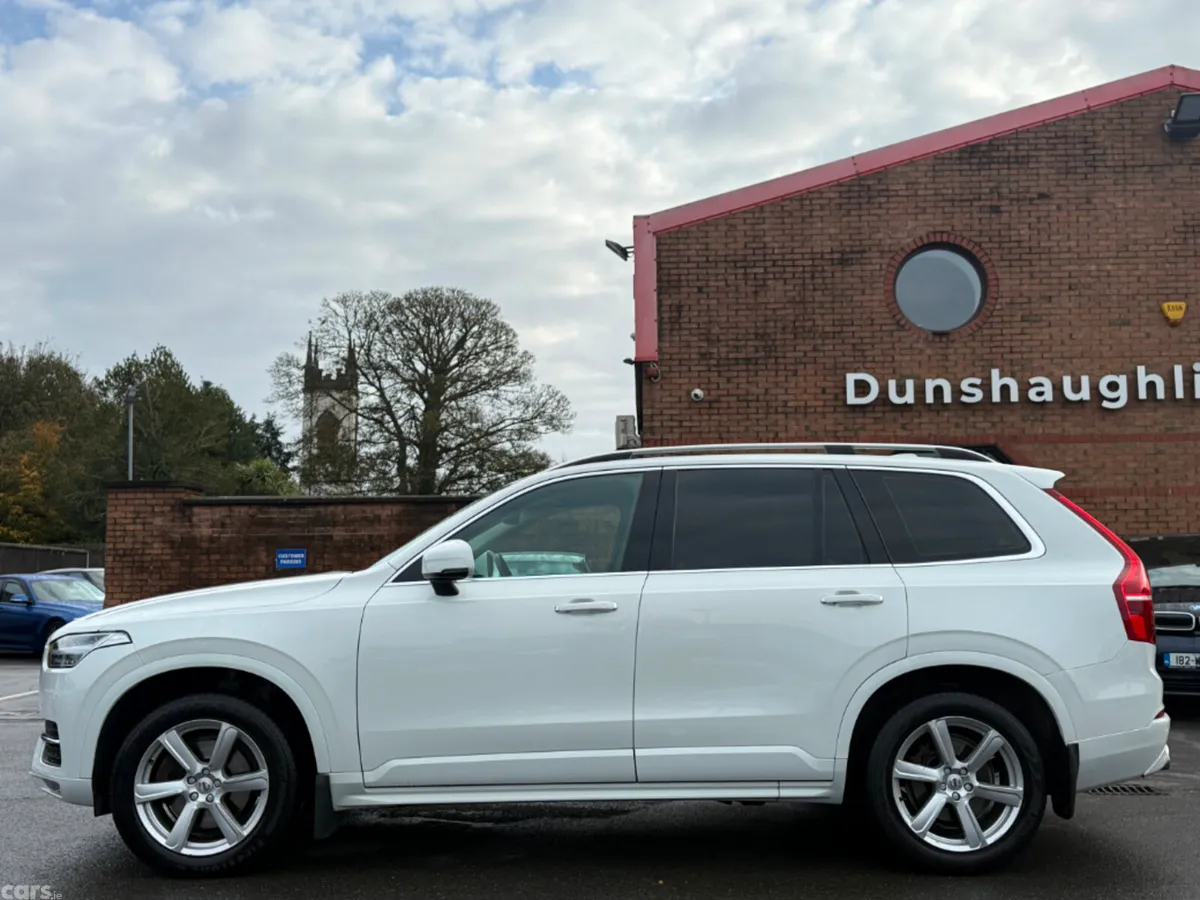 Volvo XC90 MPV, Diesel, 2019, White