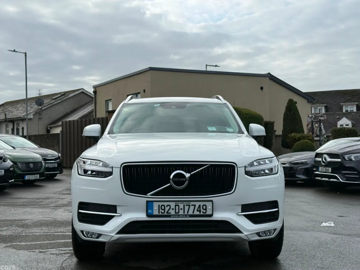 Volvo XC90 MPV, Diesel, 2019, White