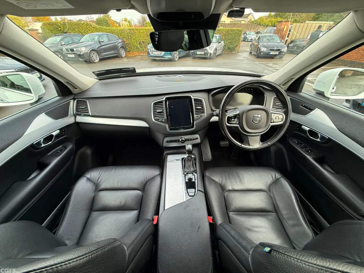 Volvo XC90 MPV, Diesel, 2019, White