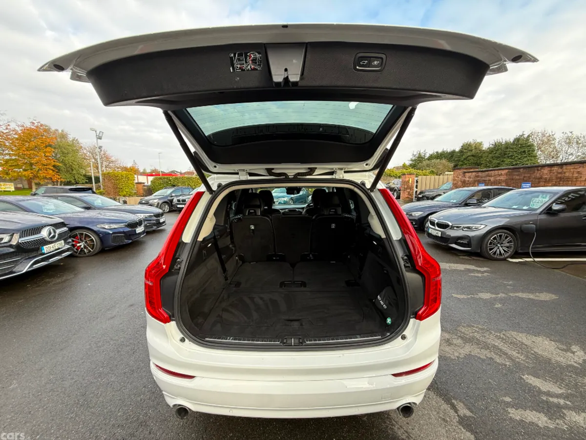 Volvo XC90 MPV, Diesel, 2019, White
