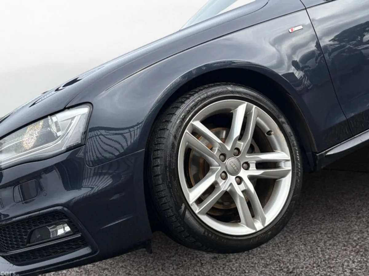 Audi A4 Saloon, Petrol, 2015, Blue