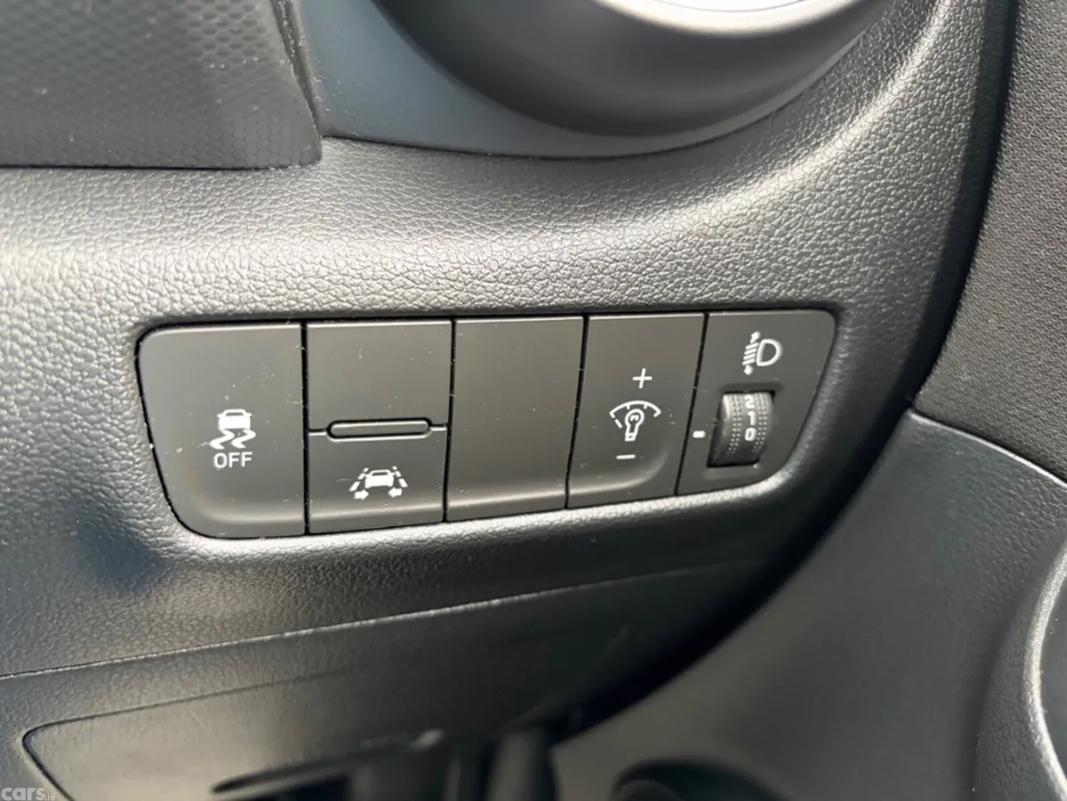 Hyundai KONA SUV, Petrol, 2018, Grey