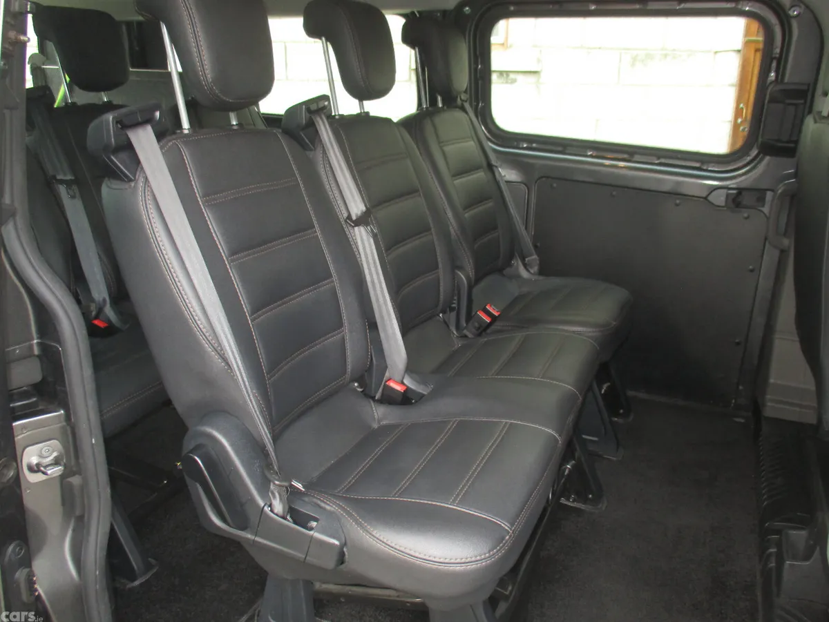 Ford Transit Custom MPV, Diesel, 2023, Grey