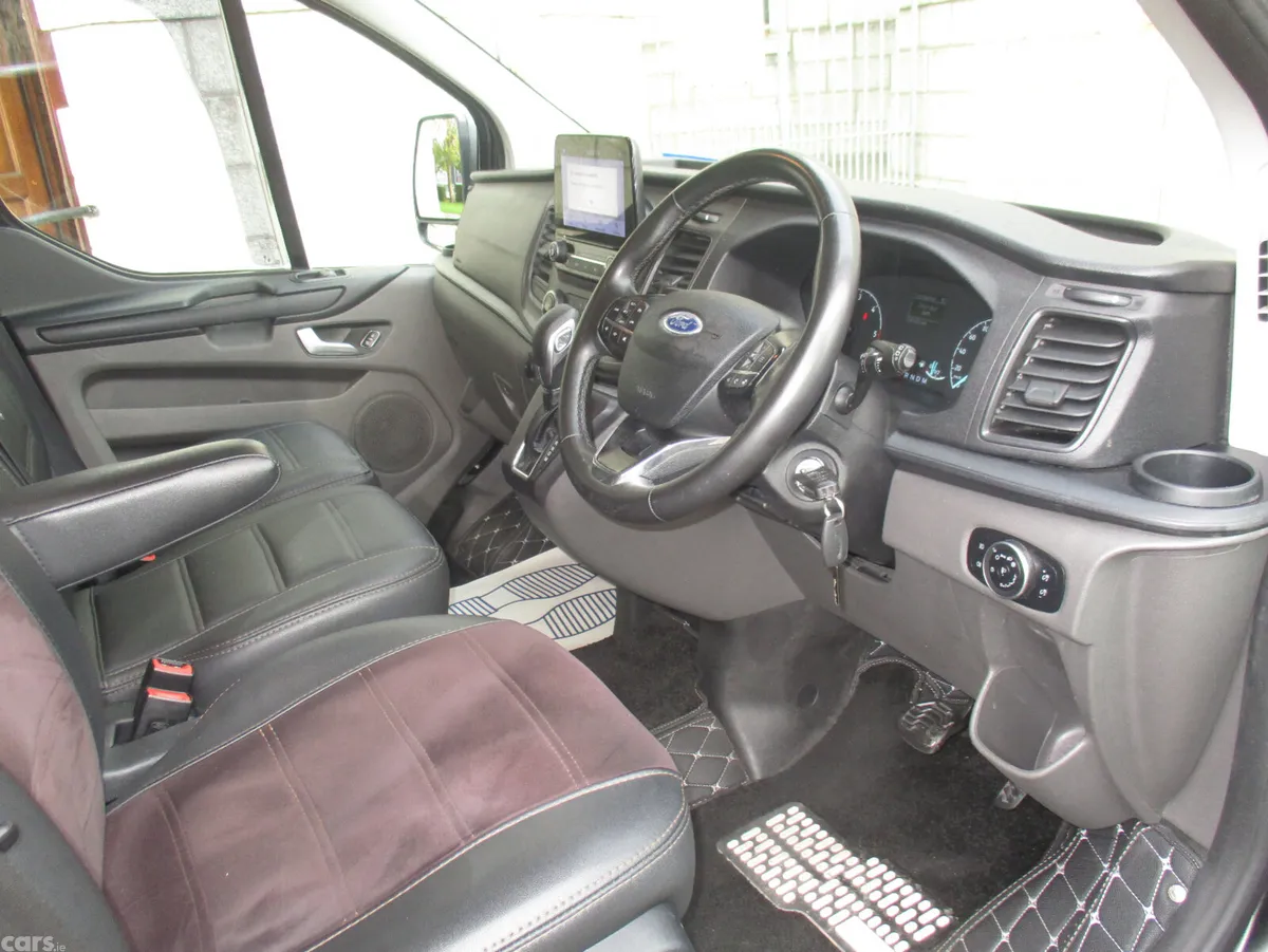 Ford Transit Custom MPV, Diesel, 2023, Grey
