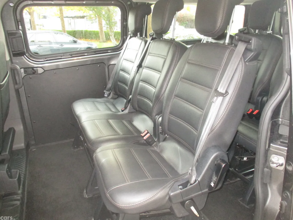 Ford Transit Custom MPV, Diesel, 2023, Grey