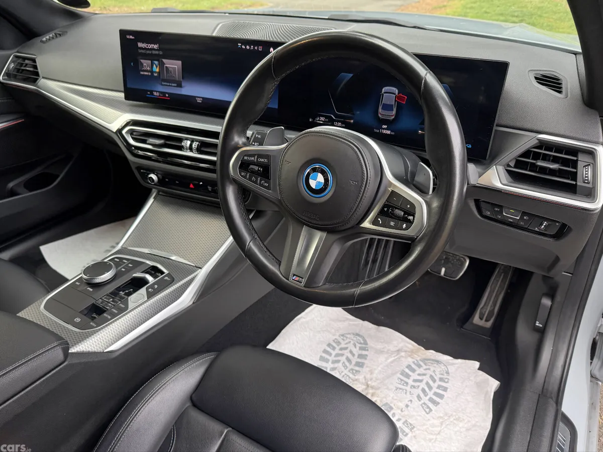 BMW 3-Series Saloon, Petrol Plug-in Hybrid, 2023, Grey