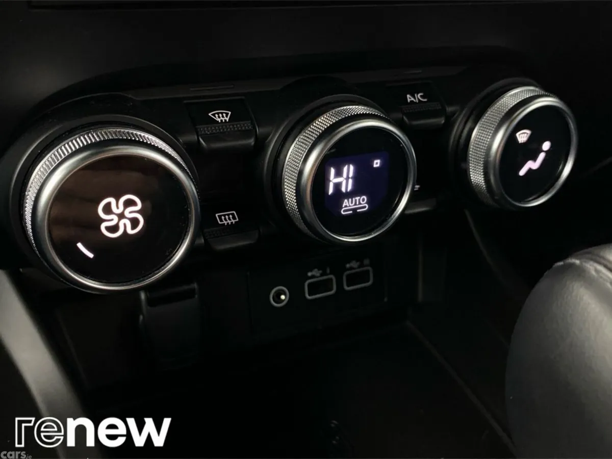 Renault Arkana Hatchback, Petrol Hybrid, 2025, Grey